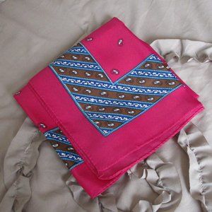 water repellant scarf